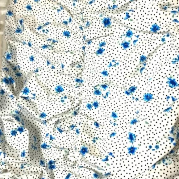 NWOT SUPRE Woman's Size 12 blue & white floral ditsy mini skirt - Picture 3 of 8